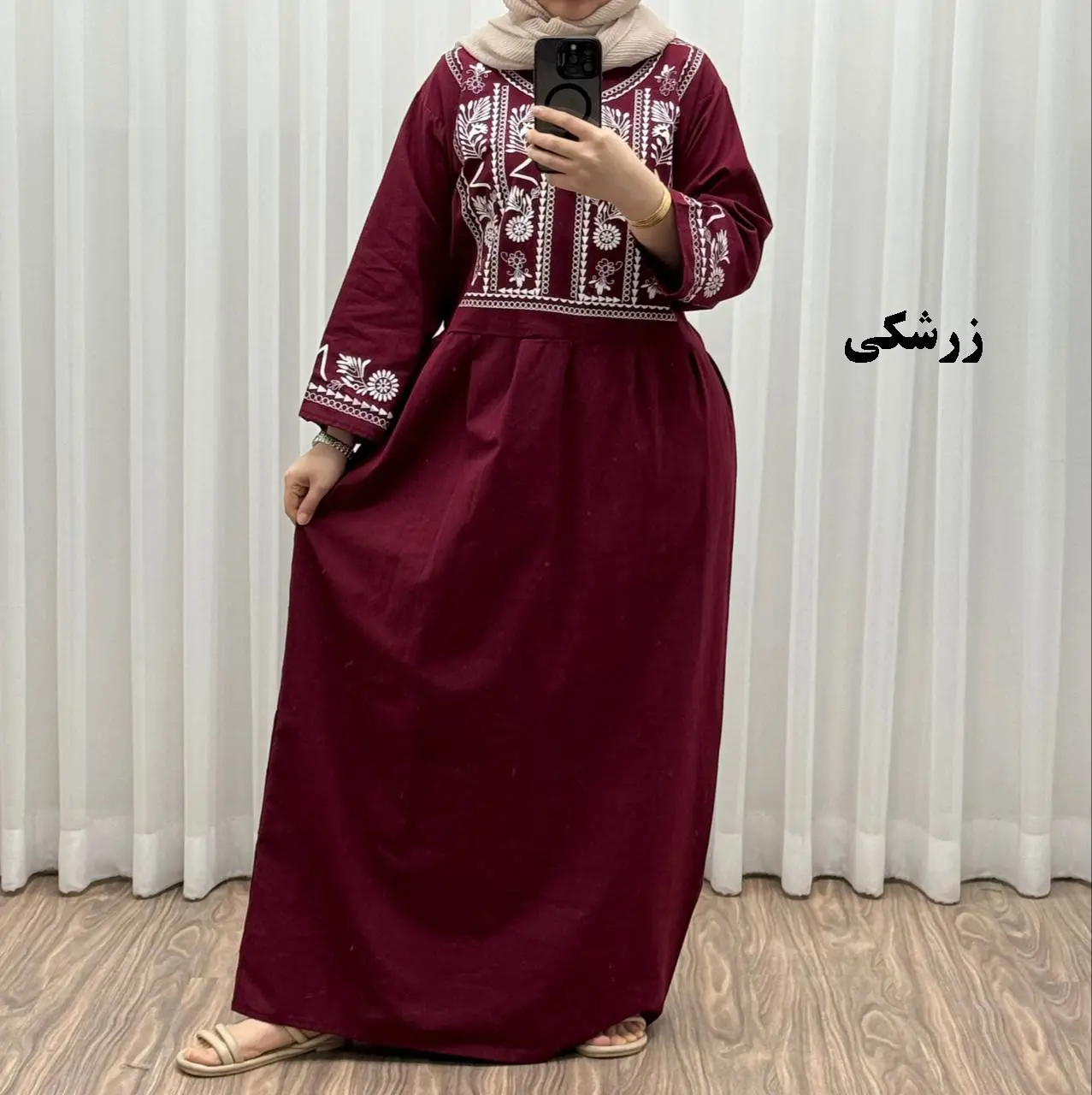 تصویر ۵ برای "پیراهن طرح مایا"