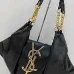 تصویر ۴ برای "کیف یاشیل با جنس چرم باکیفیت و طراحی شیک"
